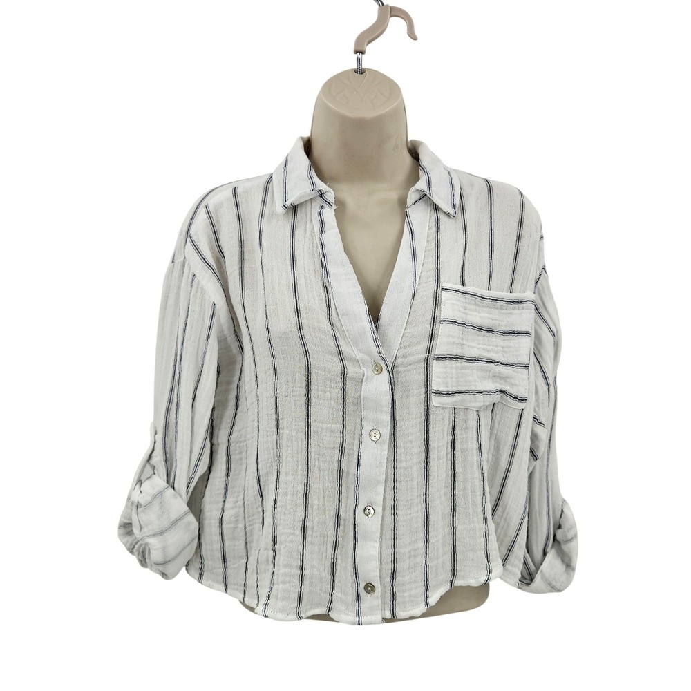 Love Notes Top Women M Striped Cotton Button Up Roll Tab Beachy Preppy Coastal